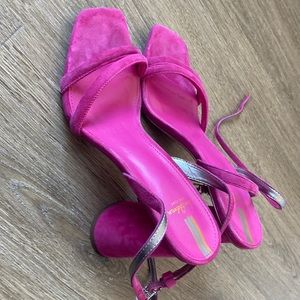 Sam Edelman Kia Ankle strap sandal size 9 Bold Fuschia